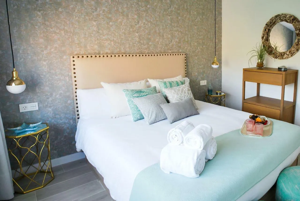 Living4Torremolinos Sea Breeze Apartment  Torremolinos