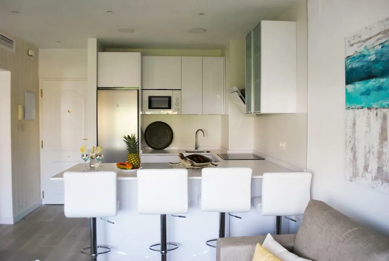 Living4Torremolinos Sea Breeze Apartment