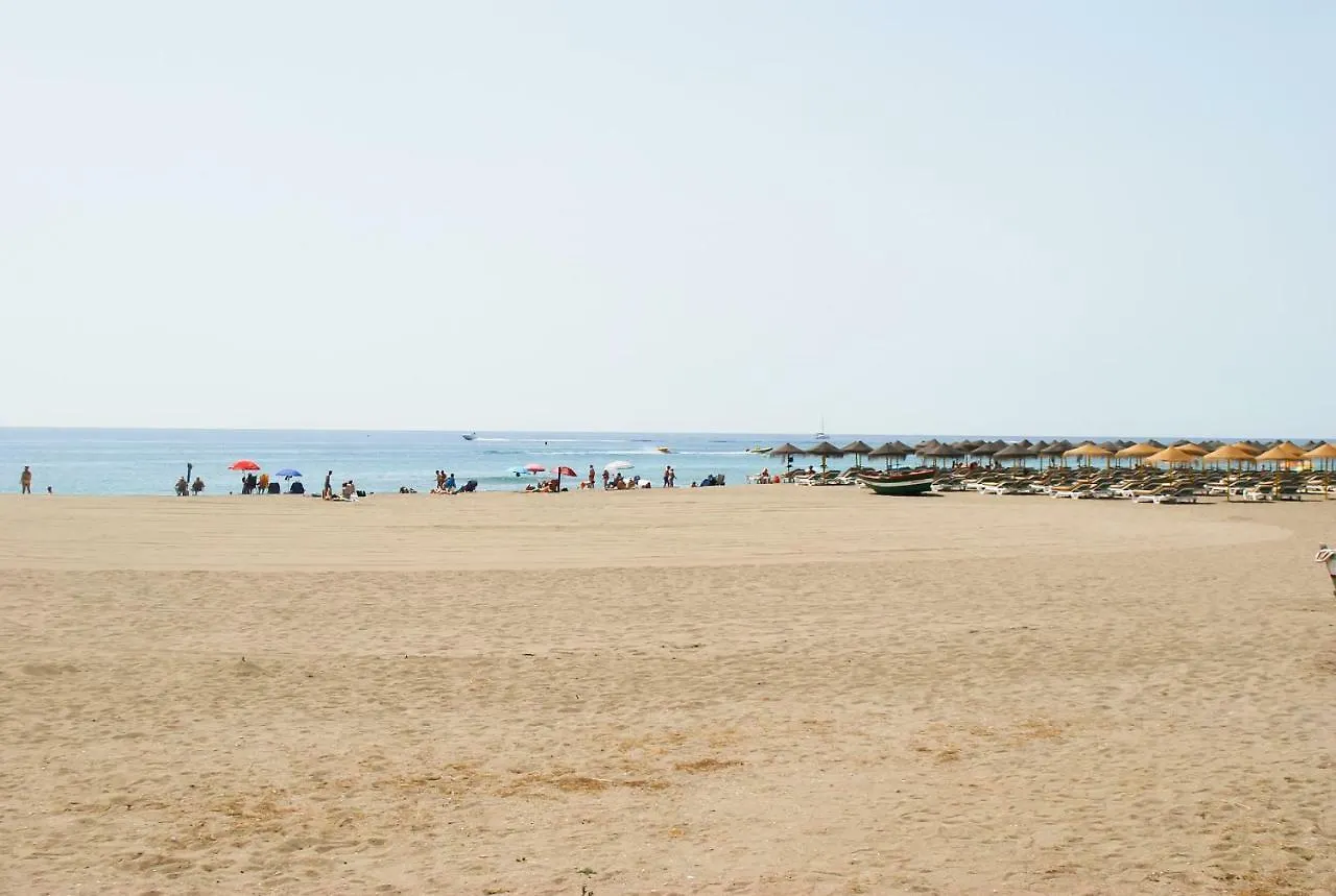 Living4Torremolinos Sea Breeze Apartment 0*, Torremolinos